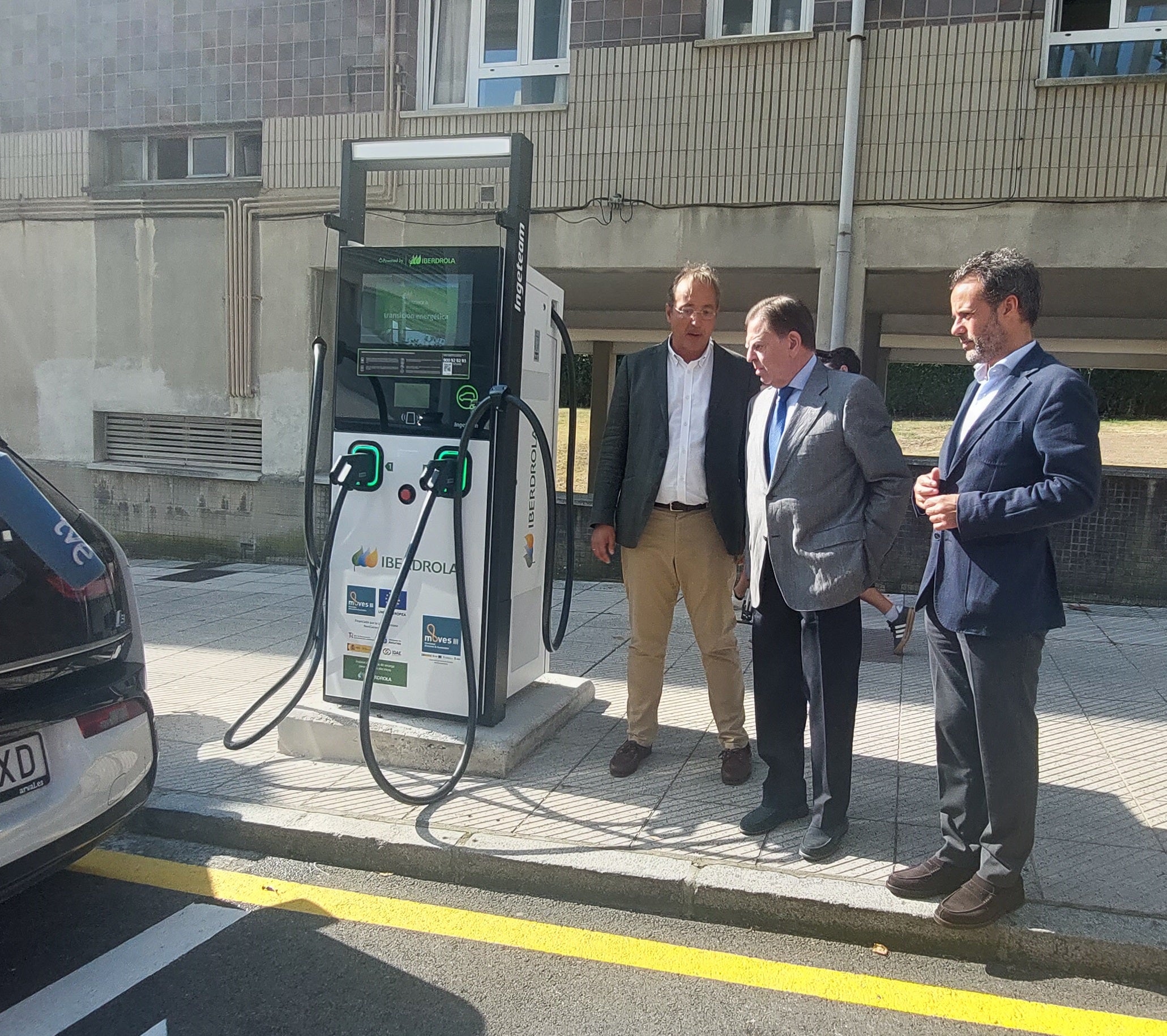 Oviedo ya cuenta con 80 puntos de recarga para vehículos eléctricos Oviedo ya cuenta con 80 puntos de recarga para vehículos eléctricos