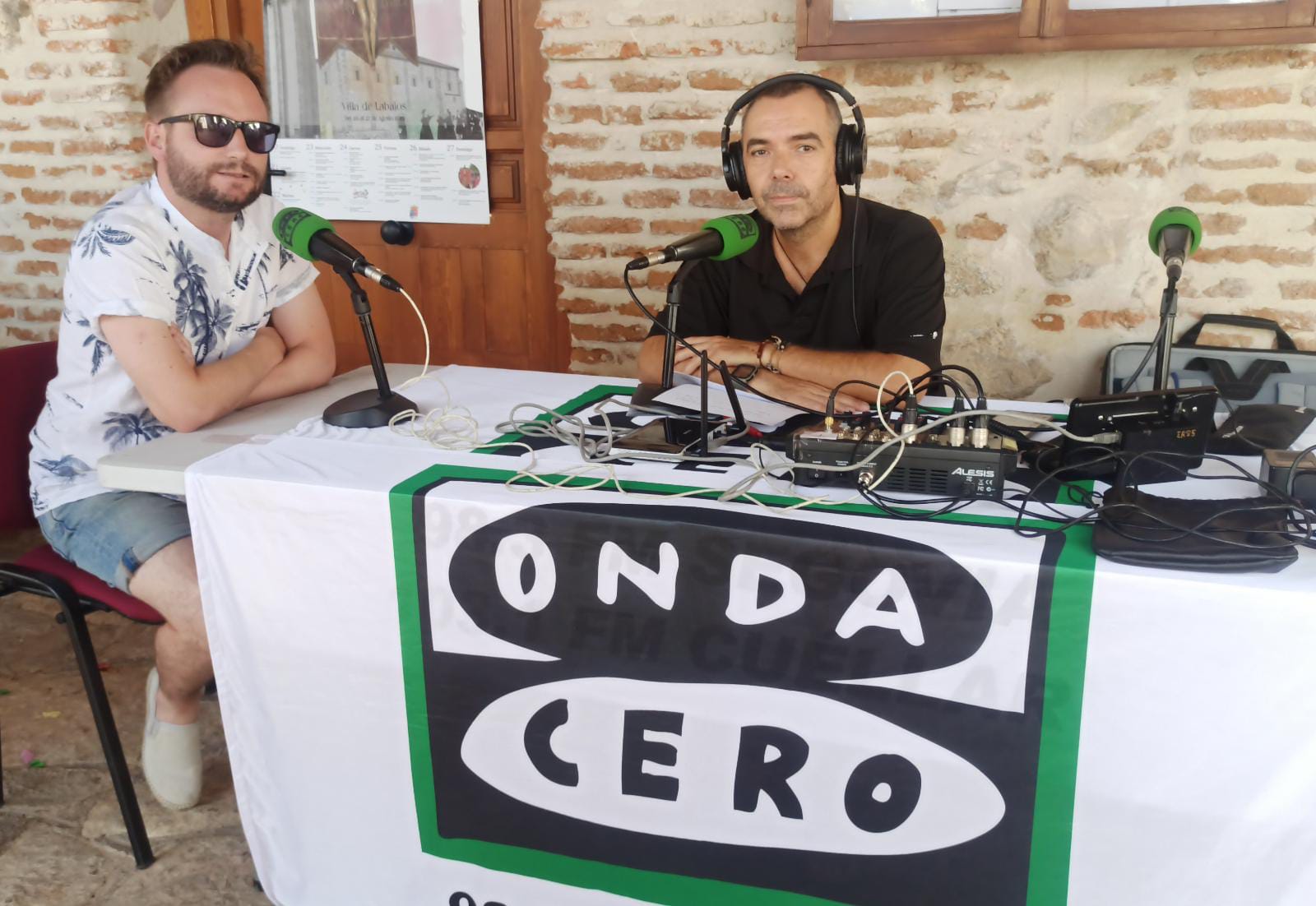 El pregón de Carlos Mayoral marcó el inicio de las fiestas de Labajos El pregón de Carlos Mayoral marcó el inicio de las fiestas de Labajos
