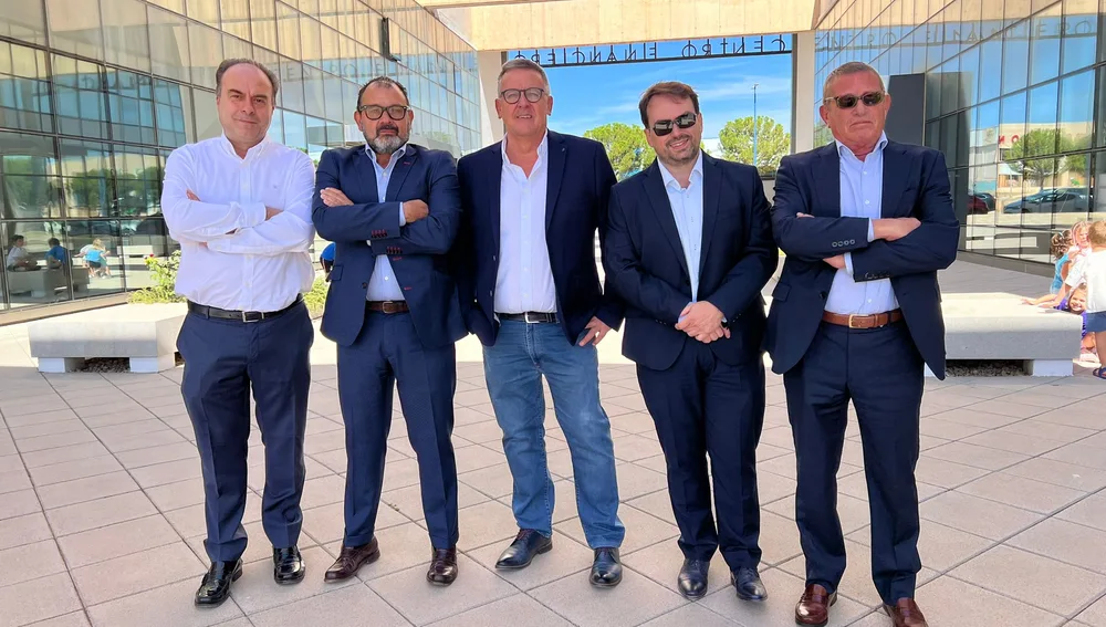 Juan José González, Marcelino Fernández, Bernardo Samper, Javier Ruiz y Oscar San Martín