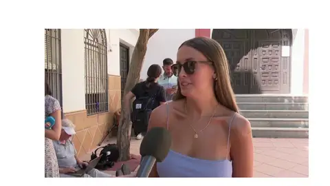 Una amiga de Rubiales, sobre el beso a Jenni Hermoso: "Sé lo que es una agresión sexual y no tiene nada del estilo" Una amiga de Rubiales, sobre el beso a Jenni Hermoso: "Sé lo que es una agresión sexual y no tiene nada del estilo"