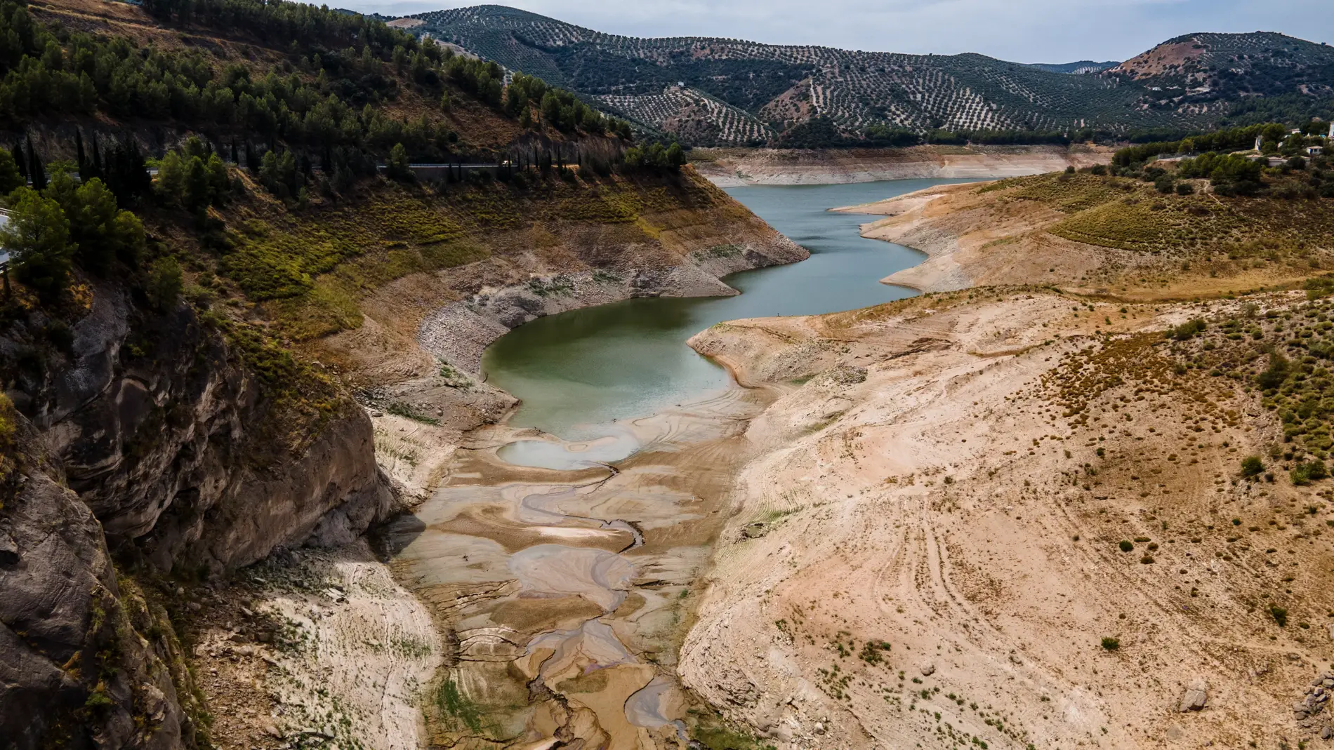 La reserva de agua en los pantanos desciende una semana más y se encuentra al 37,6 %