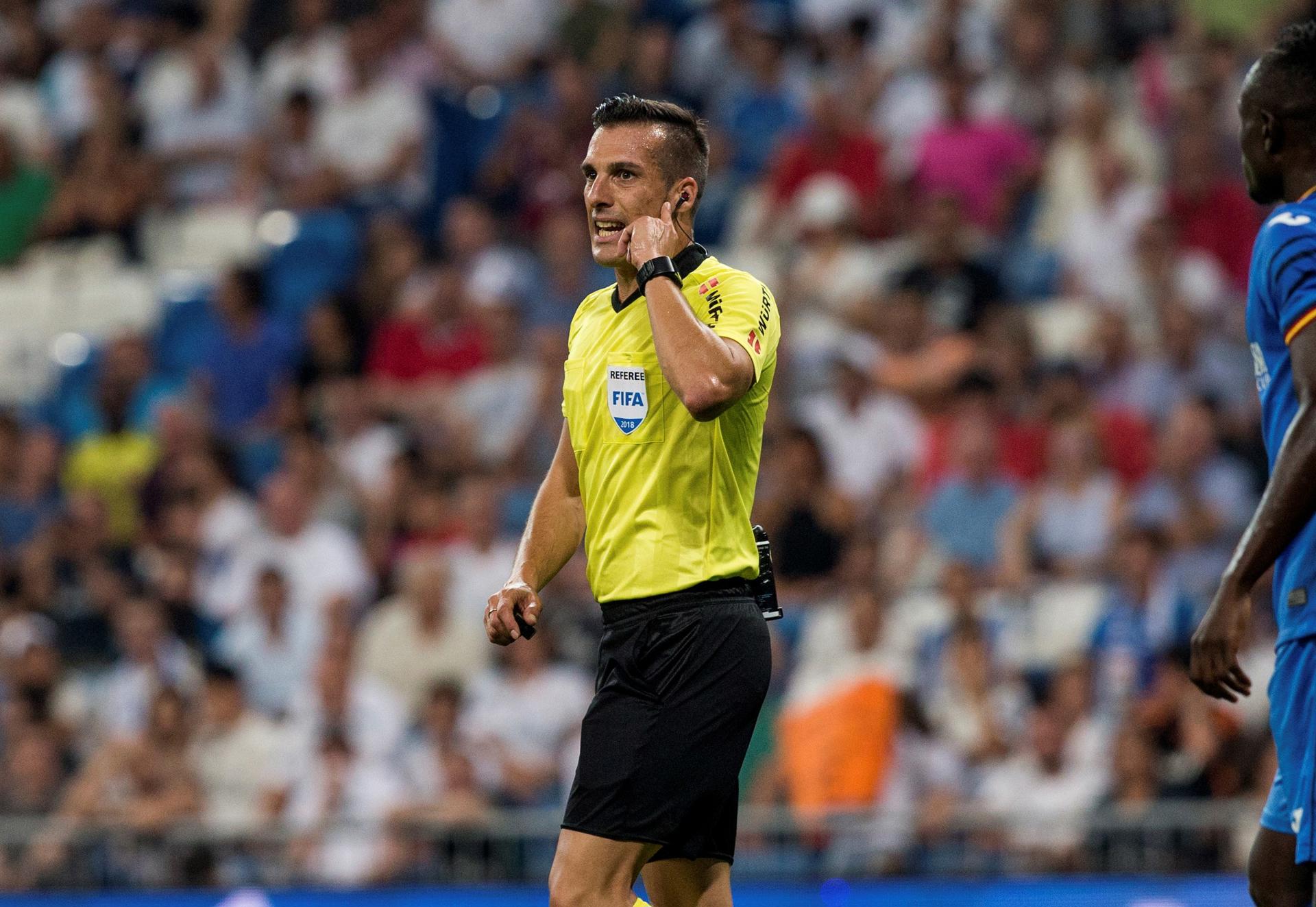 Estrada Fernández: "El estamento arbitral está atemorizado" Estrada Fernández: "El estamento arbitral está atemorizado"