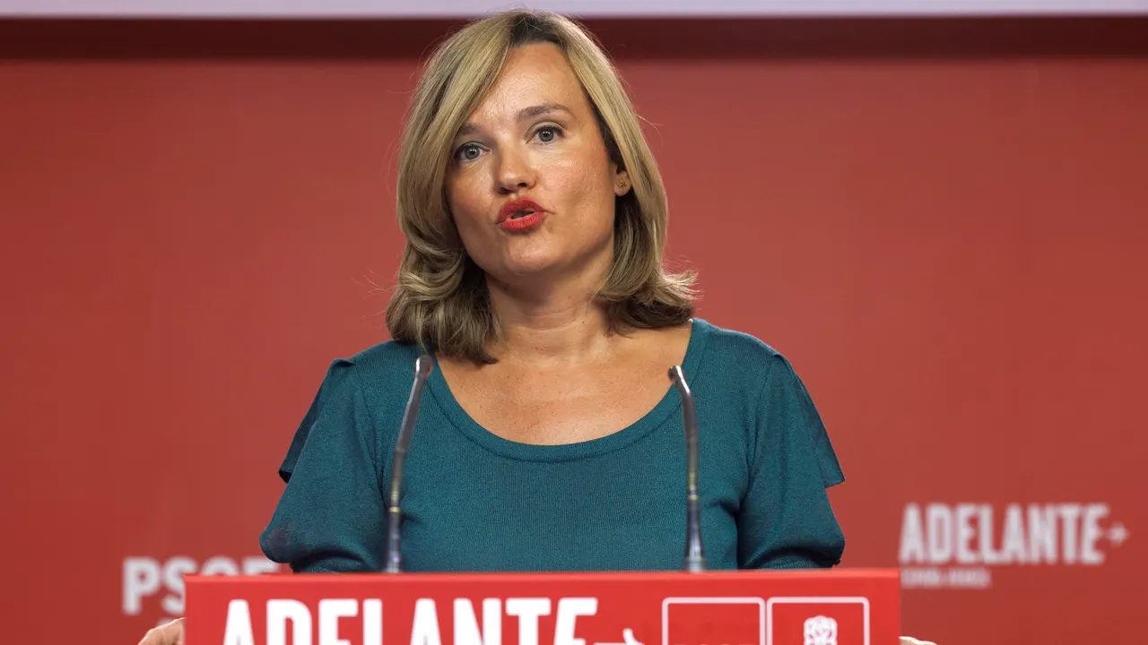 La portavoz del PSOE, Pilar Alegría