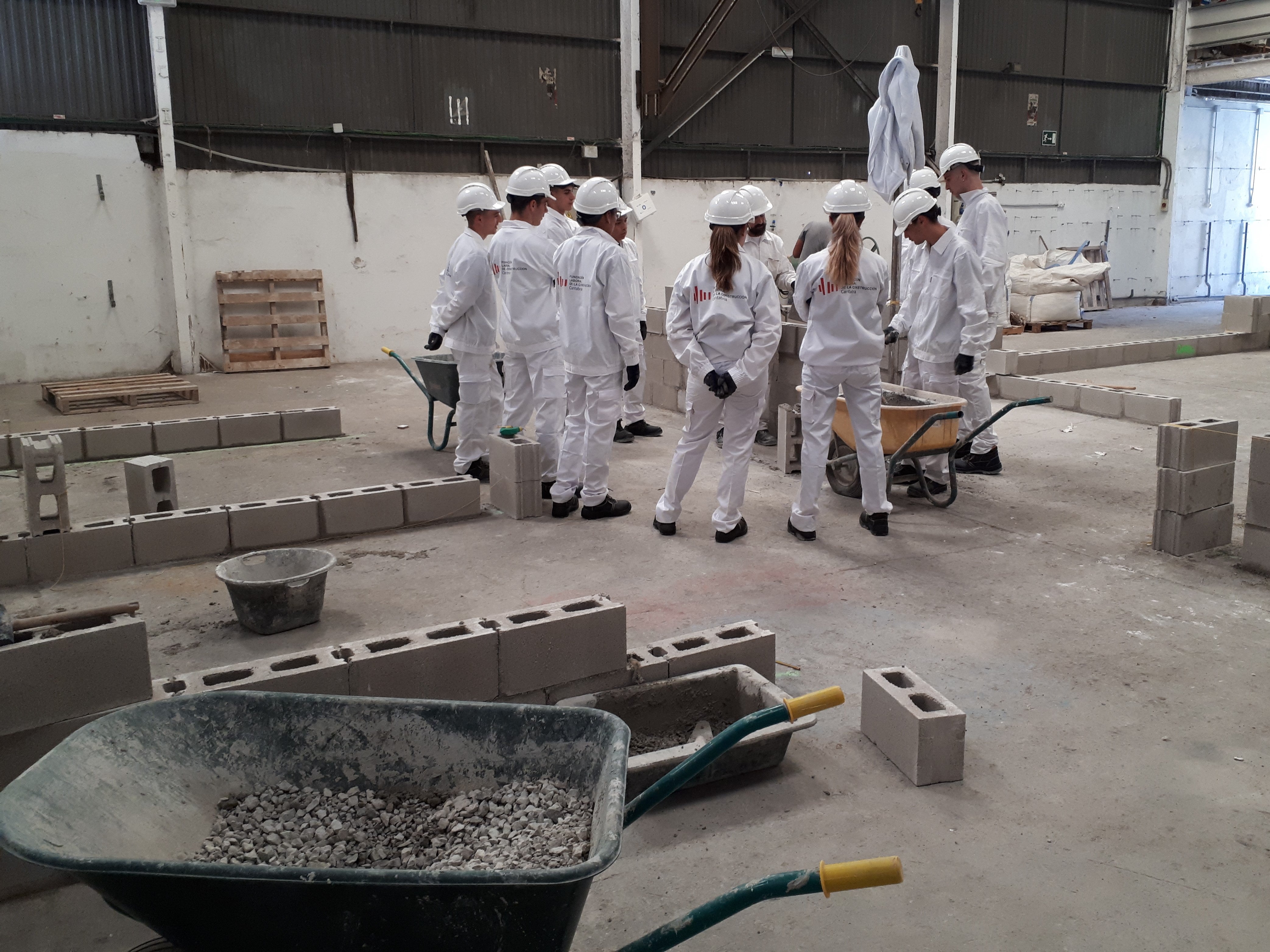 La FP Básica de Construcción se estrena en Huesca La FP Básica de Construcción se estrena en Huesca