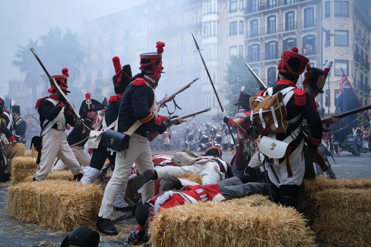 Hoy se cumplen 210 años del incendio de 1813, cuando Donostia fue arrasada por las tropas angloportuguesas Hoy se cumplen 210 años del incendio de 1813, cuando Donostia fue arrasada por las tropas angloportuguesas