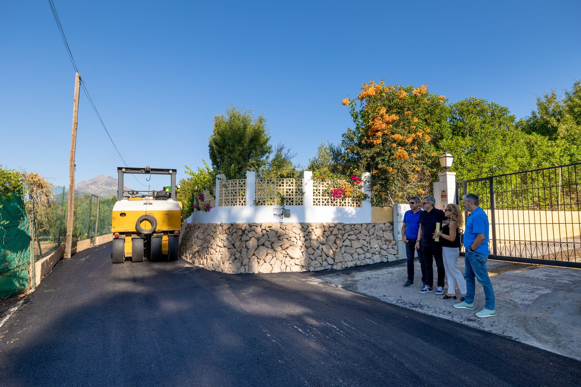 El Ayuntamiento de l'Alfàs del Pi está a punto de poner fin a las obras de renovación de la red de agua potable en el Camí Volador dels Corbs El Ayuntamiento de l'Alfàs del Pi está a punto de poner fin a las obras de renovación de la red de agua potable en el Camí Volador dels Corbs