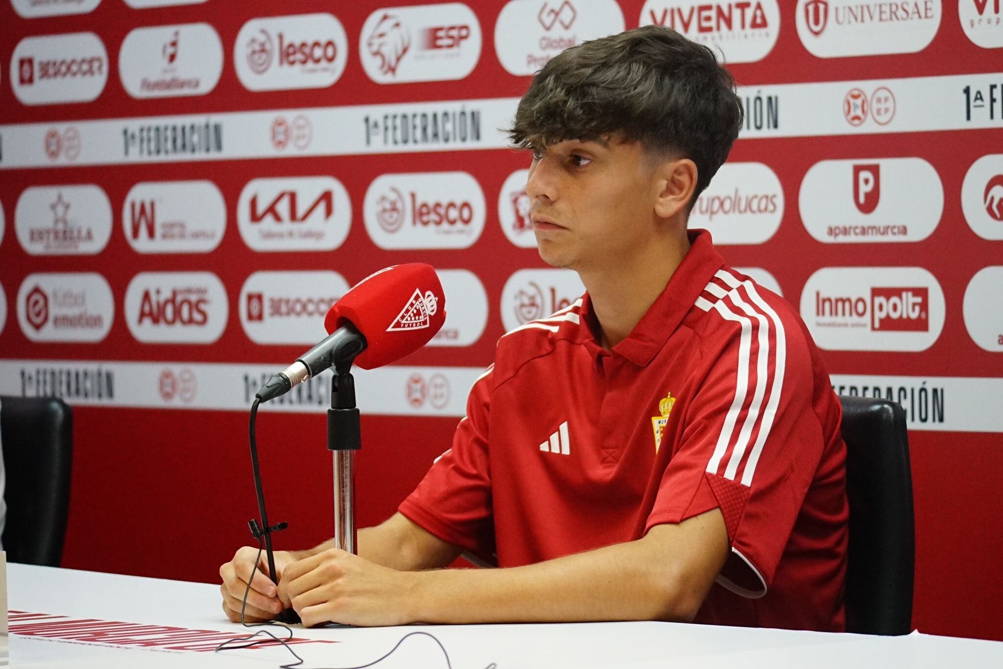 El Arenteiro tienta a Hugo Sanz para salir cedido El Arenteiro tienta a Hugo Sanz para salir cedido
