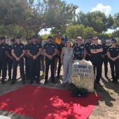 Orihuela dedica una plaza en la costa al agente de Policía Local Luis Pomares Espadiña 