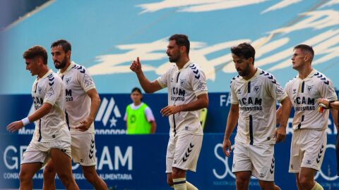 Arturo Rodríguez vuelve al UCAM. Agosto 23