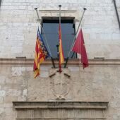 Alzira banderas a media asta