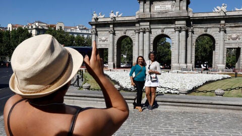 Por primera vez en la historia, la llegada de turistas en julio supera los 10 millones