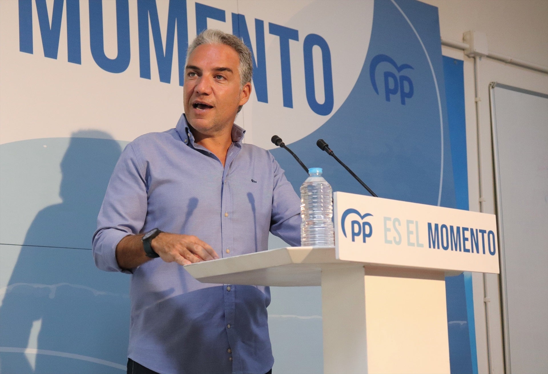 Bendodo acusa a Sánchez de abrir "la caja de Pandora de la división" Bendodo acusa a Sánchez de abrir "la caja de Pandora de la división"