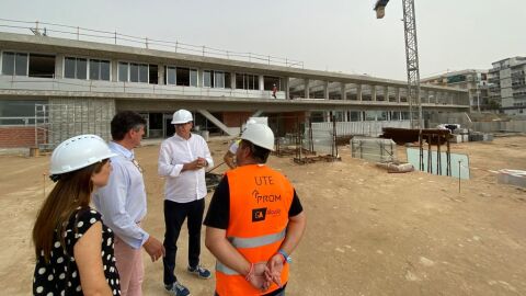 El alcalde de la Vila Joiosa garantiza la finalizaci&oacute;n de las obras del Esquerdo en Noviembre