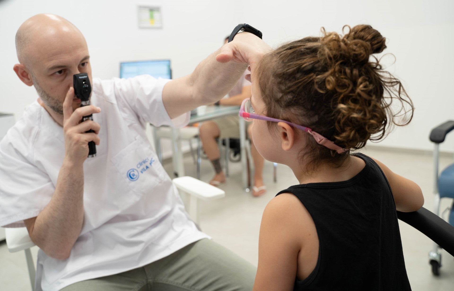 Ocho de cada diez padres ignoran que su hijo no ve bien porque no dan importancia a posibles patologías visuales Ocho de cada diez padres ignoran que su hijo no ve bien porque no dan importancia a posibles patologías visuales