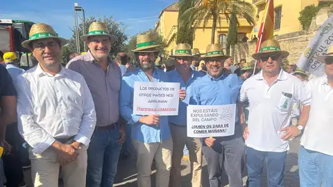 Los agricultores de Alicante en la protesta de Córdoba Los agricultores de Alicante en la protesta de Córdoba
