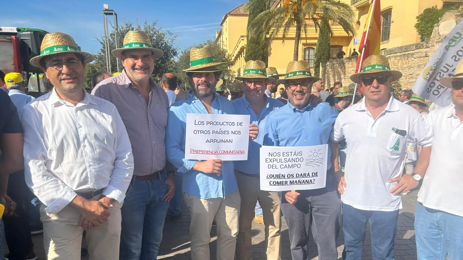 Los agricultores de Alicante en la protesta de Córdoba 
