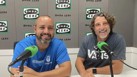 Peyo Lloret y Miguel Olcina, concejal de deportes de la Vila Joiosa y coordinador de La Vila en Moviment. Peyo Lloret y Miguel Olcina, concejal de deportes de la Vila Joiosa y coordinador de La Vila en Moviment.