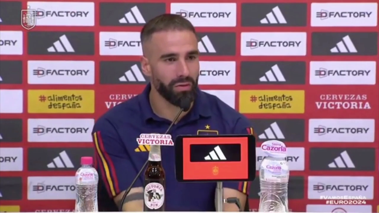 Carvajal matiza sus palabras en 'Radioestadio Noche': "No digo que no sea víctima, hay que preservar la presunción de inocencia" Carvajal matiza sus palabras en 'Radioestadio Noche': "No digo que no sea víctima, hay que preservar la presunción de inocencia"