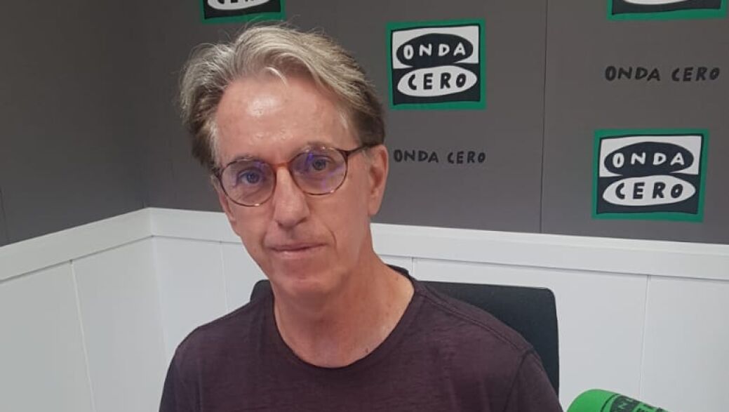 Juli&aacute;n Casanova