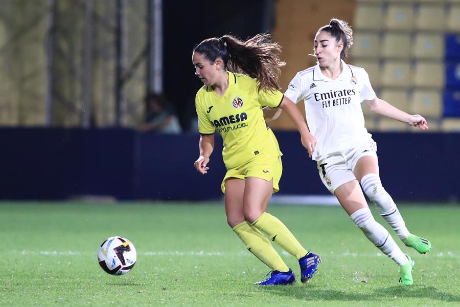 Desconvocada la huelga de la Liga F tras el acuerdo entre sindicatos y patronal Desconvocada la huelga de la Liga F tras el acuerdo entre sindicatos y patronal