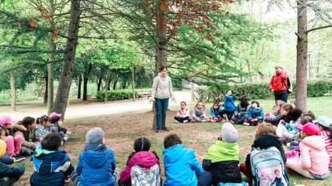 Proyecto Naturaliza con un grupo de escolares