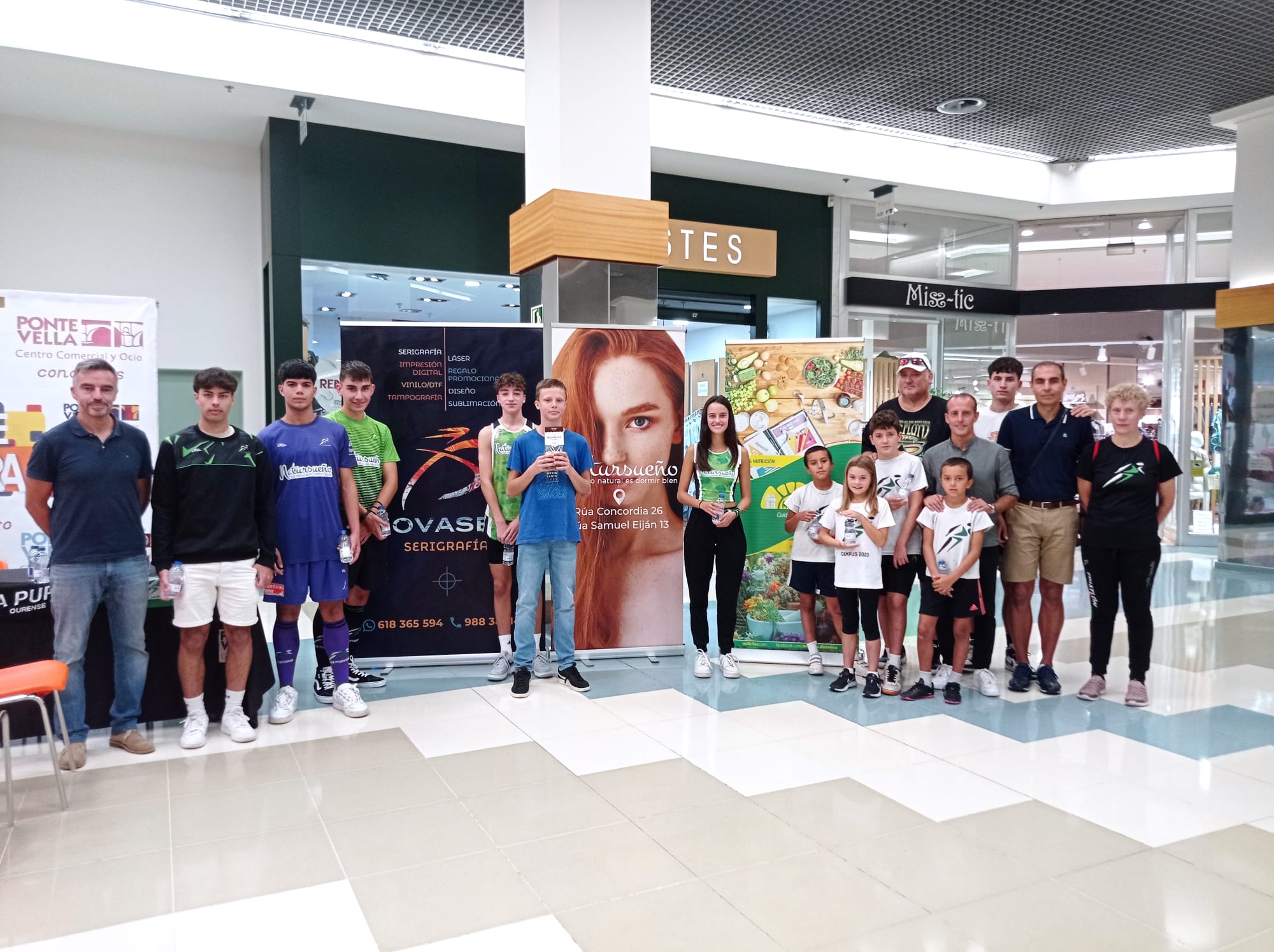 Presentación de CD La Purísima en CC Ponte Vella Presentación de CD La Purísima en CC Ponte Vella