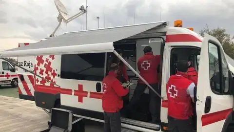 Imagen de uno de los vehículos de Cruz Roja ONDA CERO ALMERIA