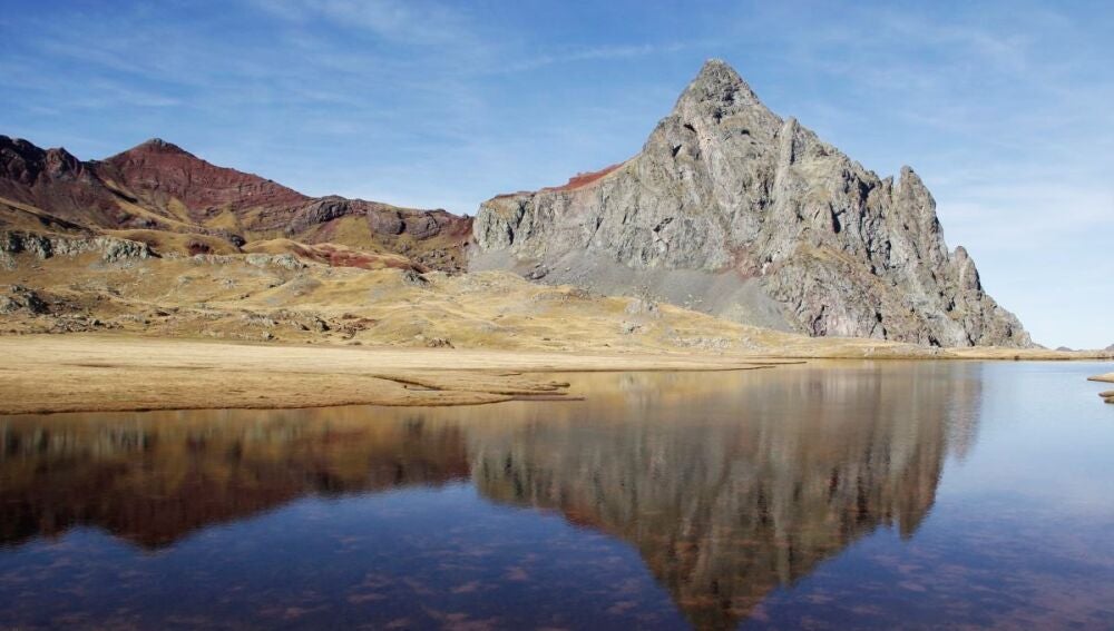 Pitón volcánico de Anayet (Huesca)