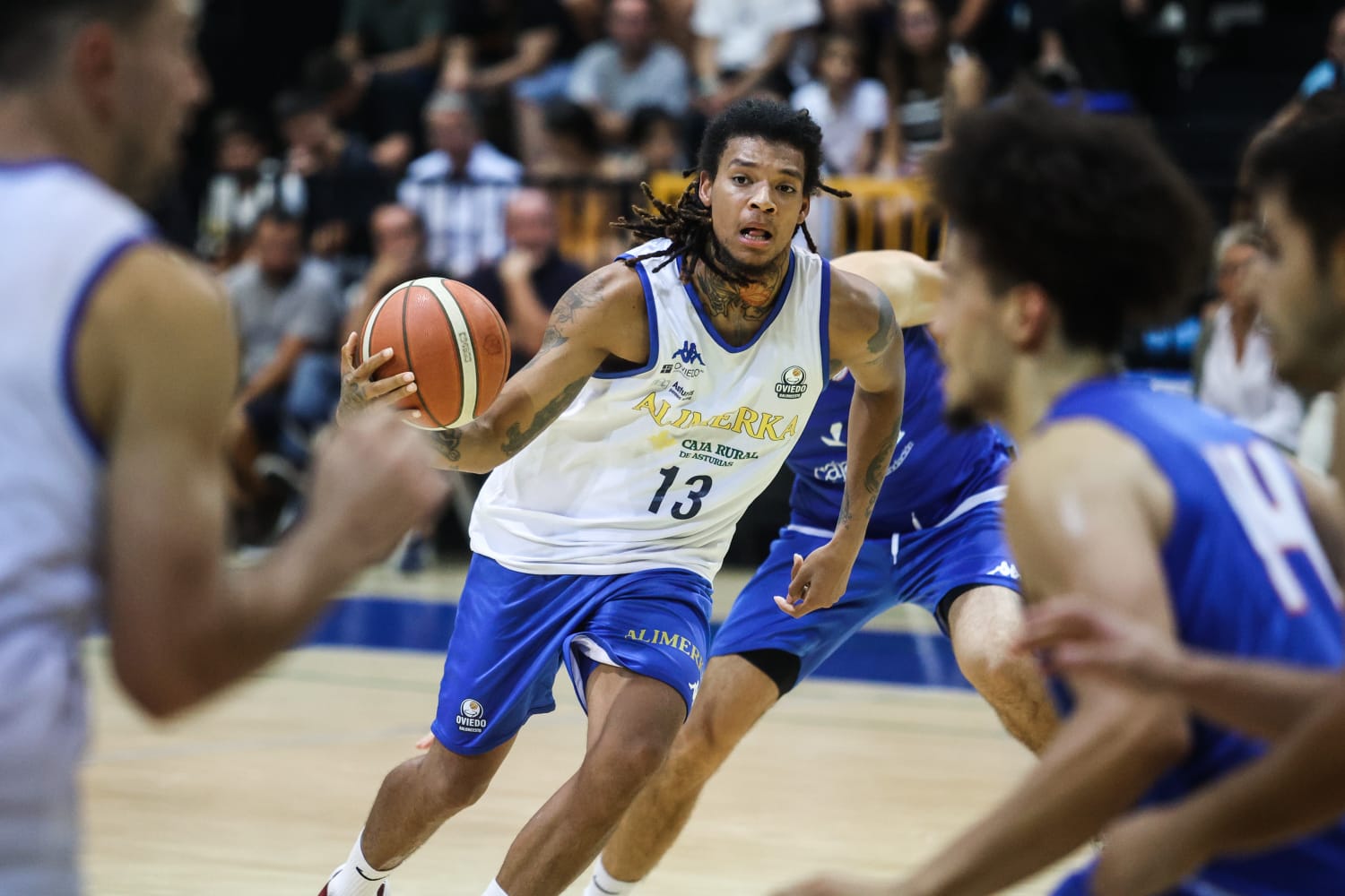 Buena imagen del Alimerka Oviedo Buena imagen del Alimerka Oviedo