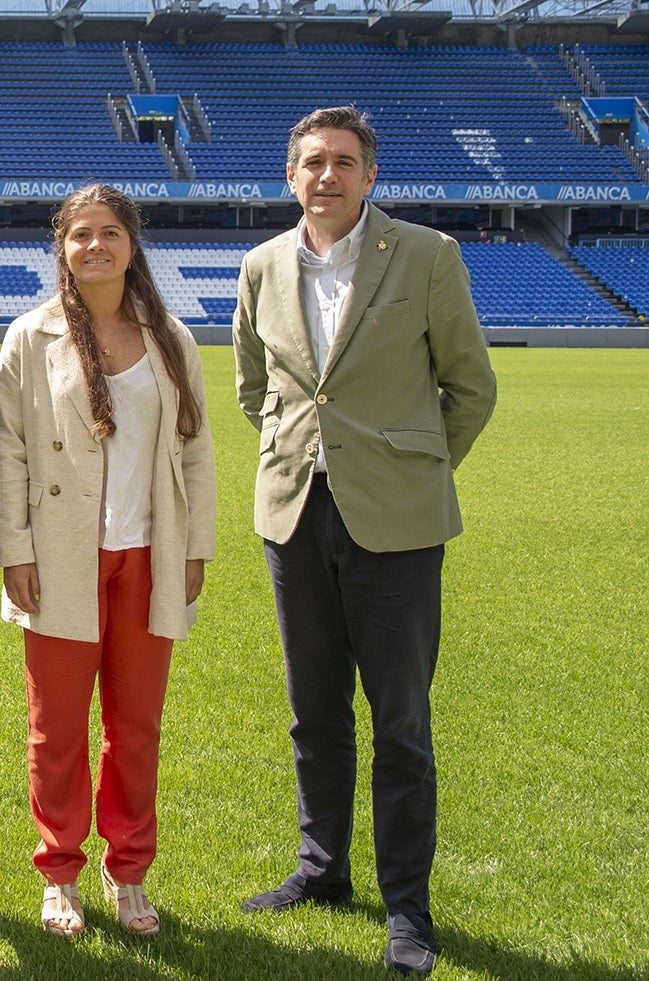 Michelle Clemente Escotet releva a David Villasuso al frente de Deporhostelería Playa Club Michelle Clemente Escotet releva a David Villasuso al frente de Deporhostelería Playa Club