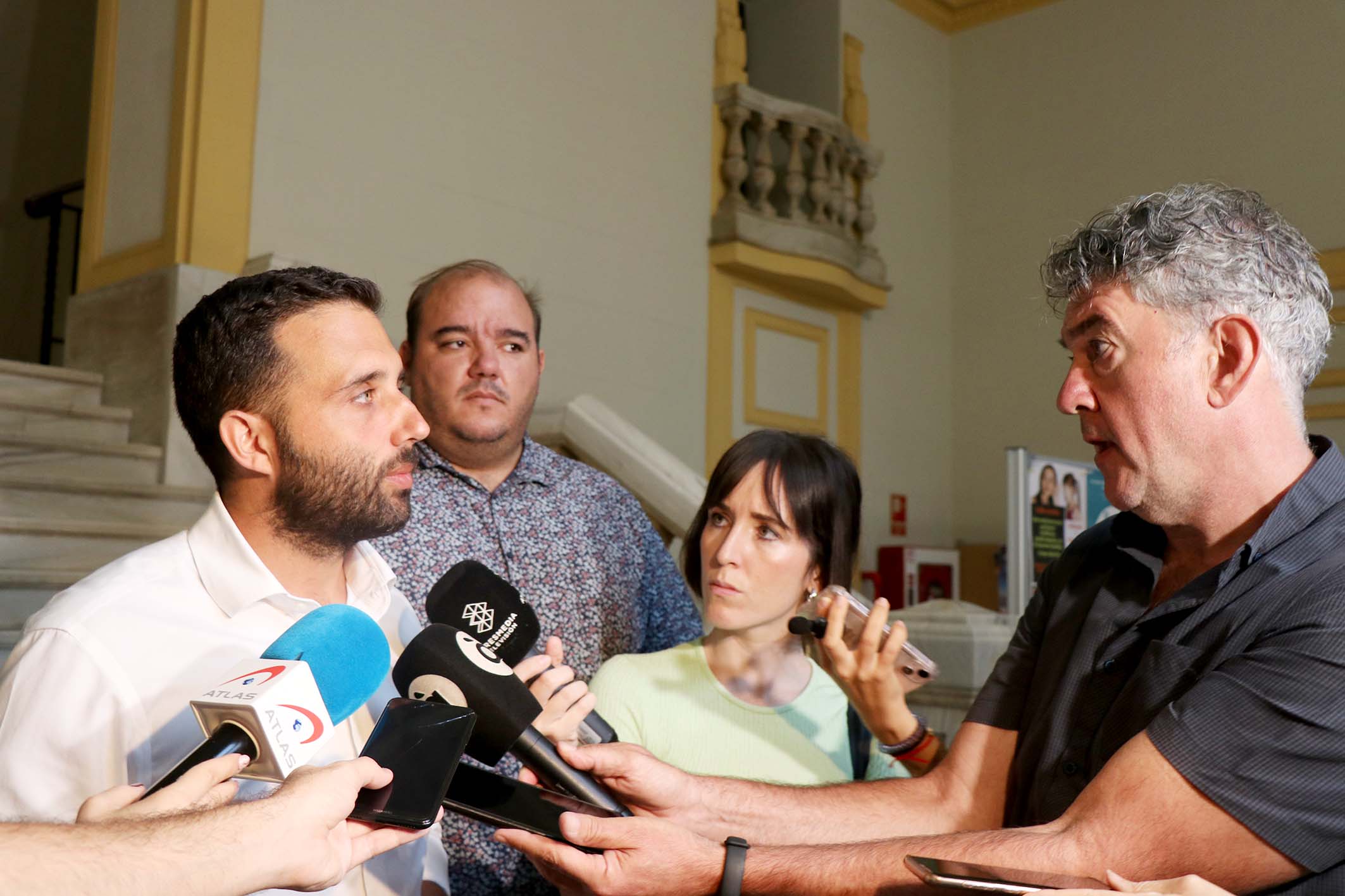 Sagunto condena la decisión de una médica de ingresar a un paciente por ser "homosexual" Sagunto condena la decisión de una médica de ingresar a un paciente por ser "homosexual"