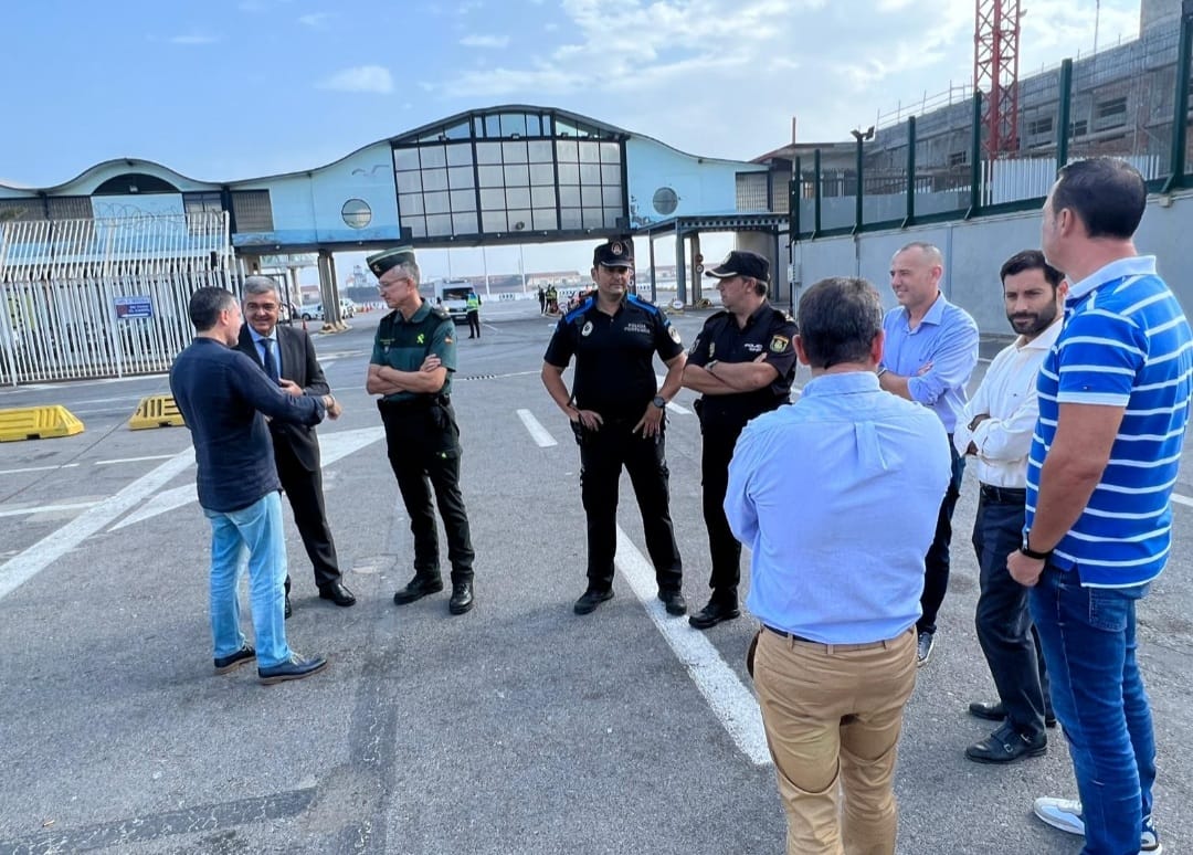 El delegado del Gobierno agradece el servicio de los trabajadores implicados en la OPE 2023 El delegado del Gobierno agradece el servicio de los trabajadores implicados en la OPE 2023