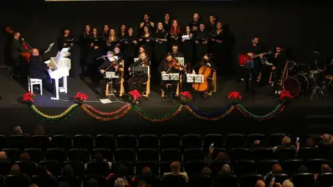 Orquesta y Coro de la UNED de Elche Orquesta y Coro de la UNED de Elche