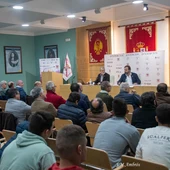 Integrantes de la Asociación Histórico-Militar Alfonso IX, durante unas jornadas en el Palacio de Capitanía Integrantes de la Asociación Histórico-Militar Alfonso IX, durante unas jornadas en el Palacio de Capitanía