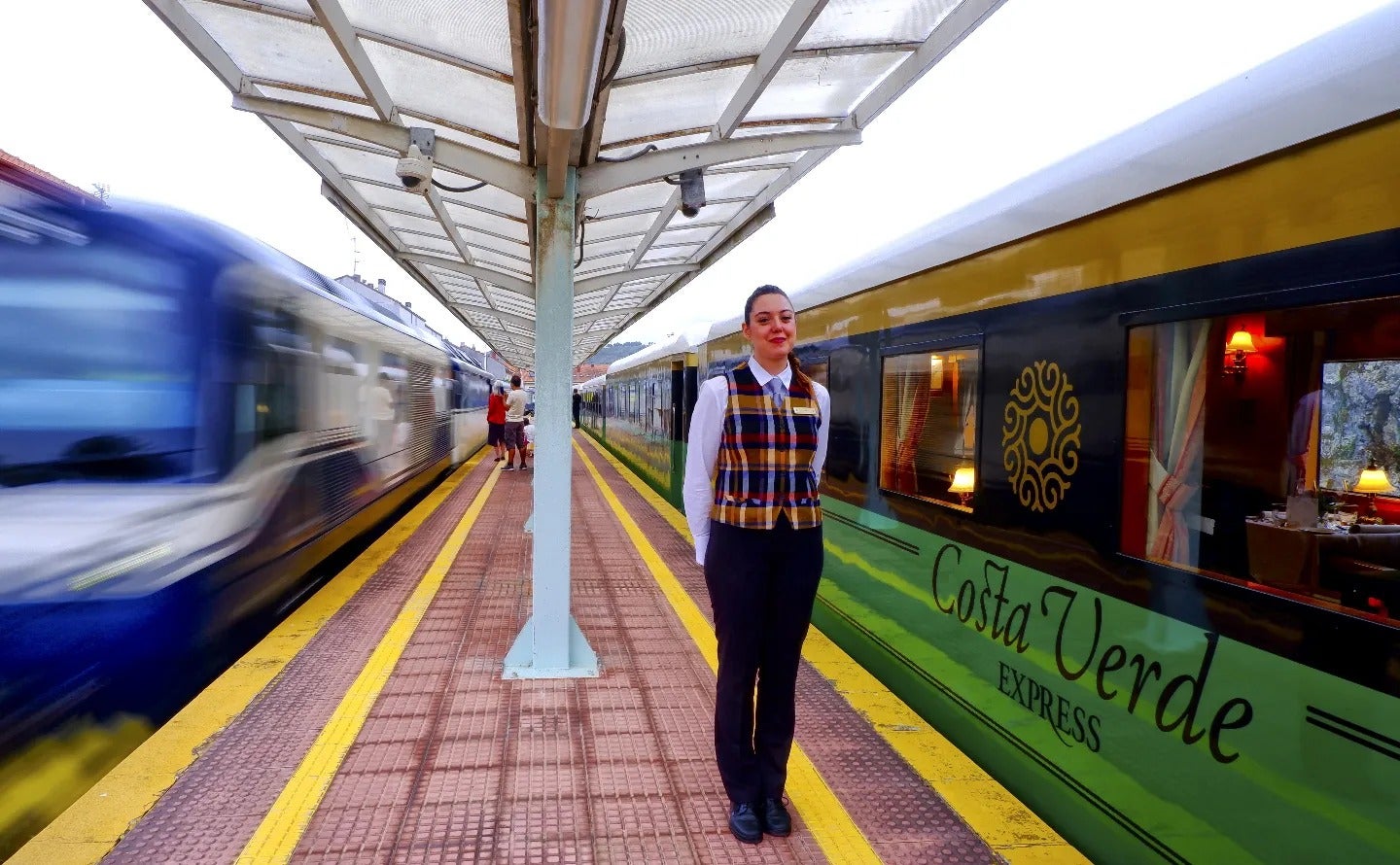 Un tren para redescubrir la España verde Un tren para redescubrir la España verde