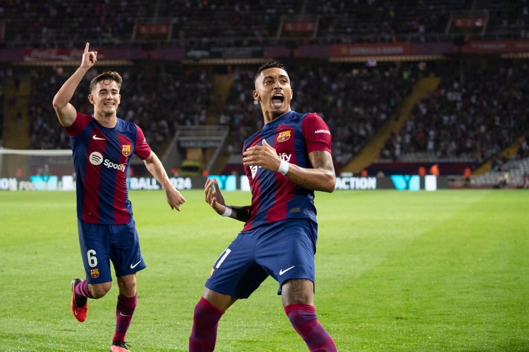 Noche redonda para el Barça tras golear al Betis con cinco goles Noche redonda para el Barça tras golear al Betis con cinco goles