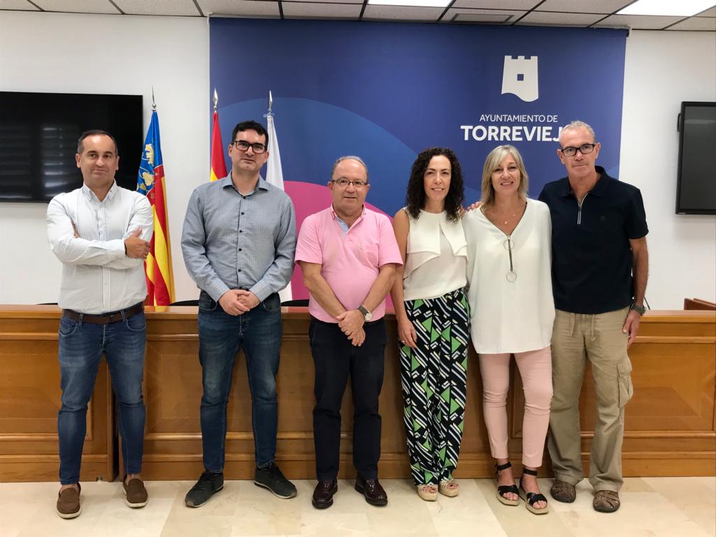 Torrevieja presenta el congreso internacional de gestión científica en el turismo deportivo Torrevieja presenta el congreso internacional de gestión científica en el turismo deportivo