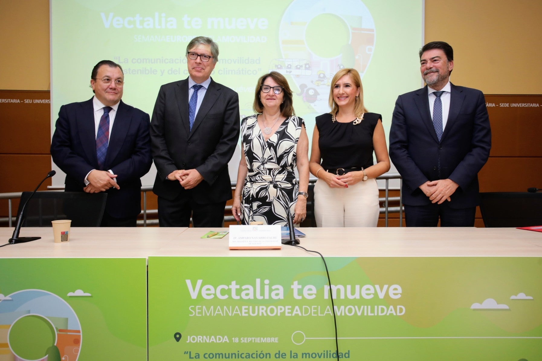 El Consell anuncia una inversión de 400 millones para 600 nuevos autobuses interurbanos sostenibles de los que 240 son para Alicante El Consell anuncia una inversión de 400 millones para 600 nuevos autobuses interurbanos sostenibles de los que 240 son para Alicante