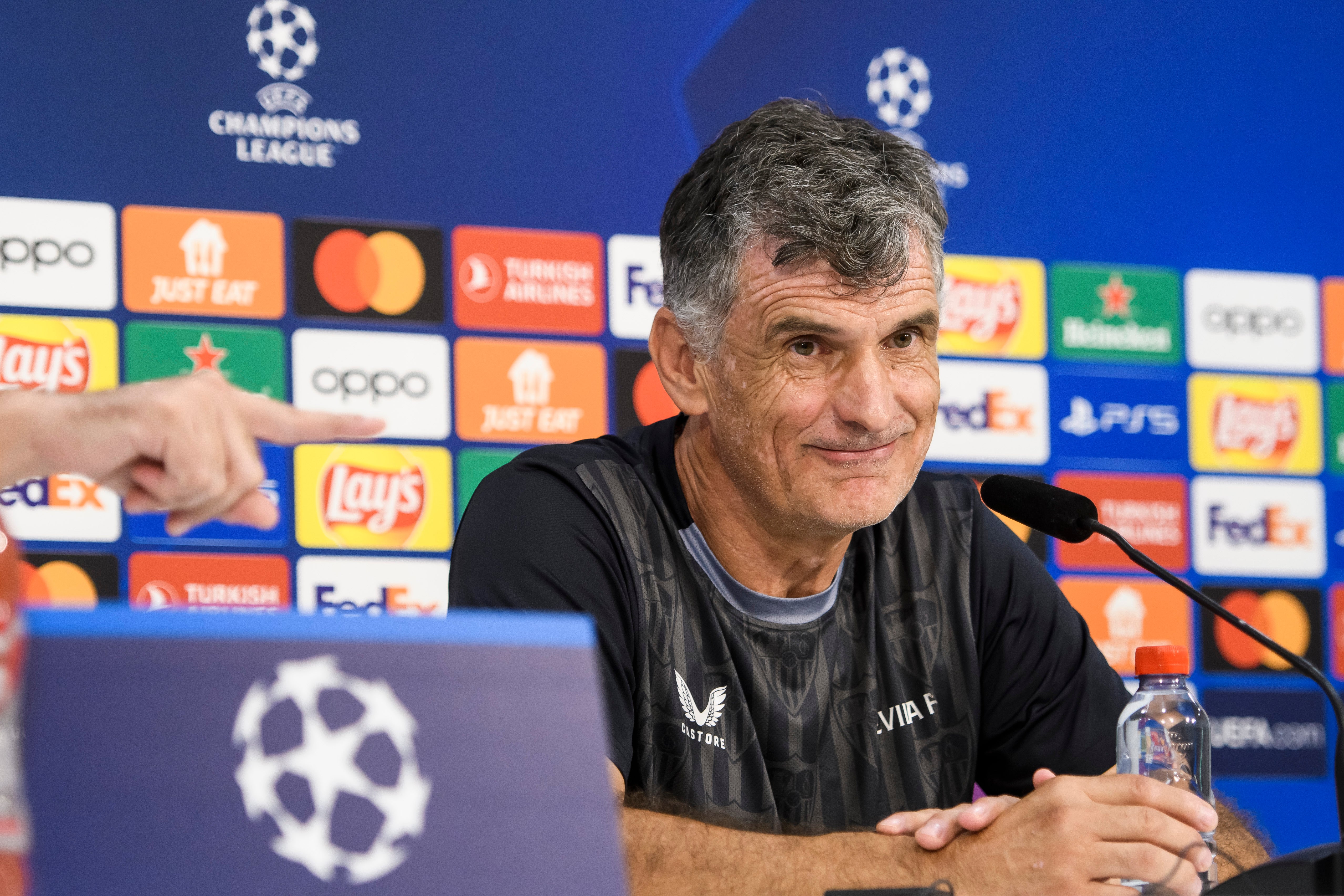 Mendilibar y el Lens: "No podemos dejarles correr mucho" Mendilibar y el Lens: "No podemos dejarles correr mucho"