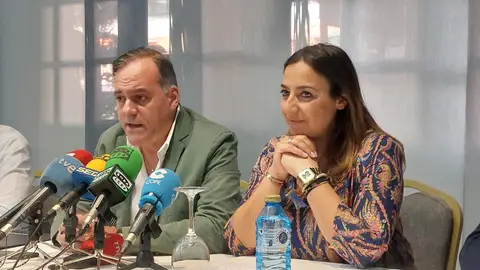 Celebrada la segunda Mesa del Acuerdo para la Gobernanza del Ayuntamiento de Palencia .