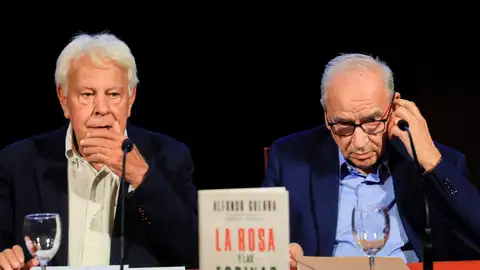 Felipe González y Alfonso Guerra Tertulia: ¿Están urdiendo Alfonso Guerra y Felipe González un complot contra Pedro Sánchez?