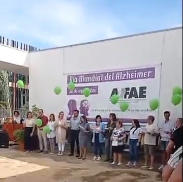 Las comarcas del Vinalopó celebran el Día Mundial del Alzheimer pidiendo recursos para la investigación, pacientes y sus familiares Las comarcas del Vinalopó celebran el Día Mundial del Alzheimer pidiendo recursos para la investigación, pacientes y sus familiares