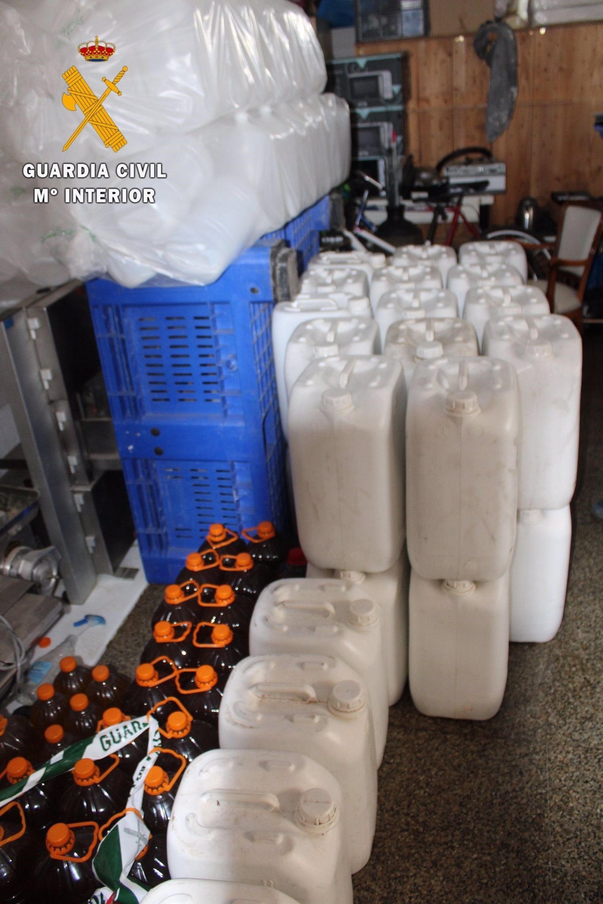 Investigado en Cintruénigo por vender aceite de oliva sin cumplir con las condiciones sanitarias Investigado en Cintruénigo por vender aceite de oliva sin cumplir con las condiciones sanitarias