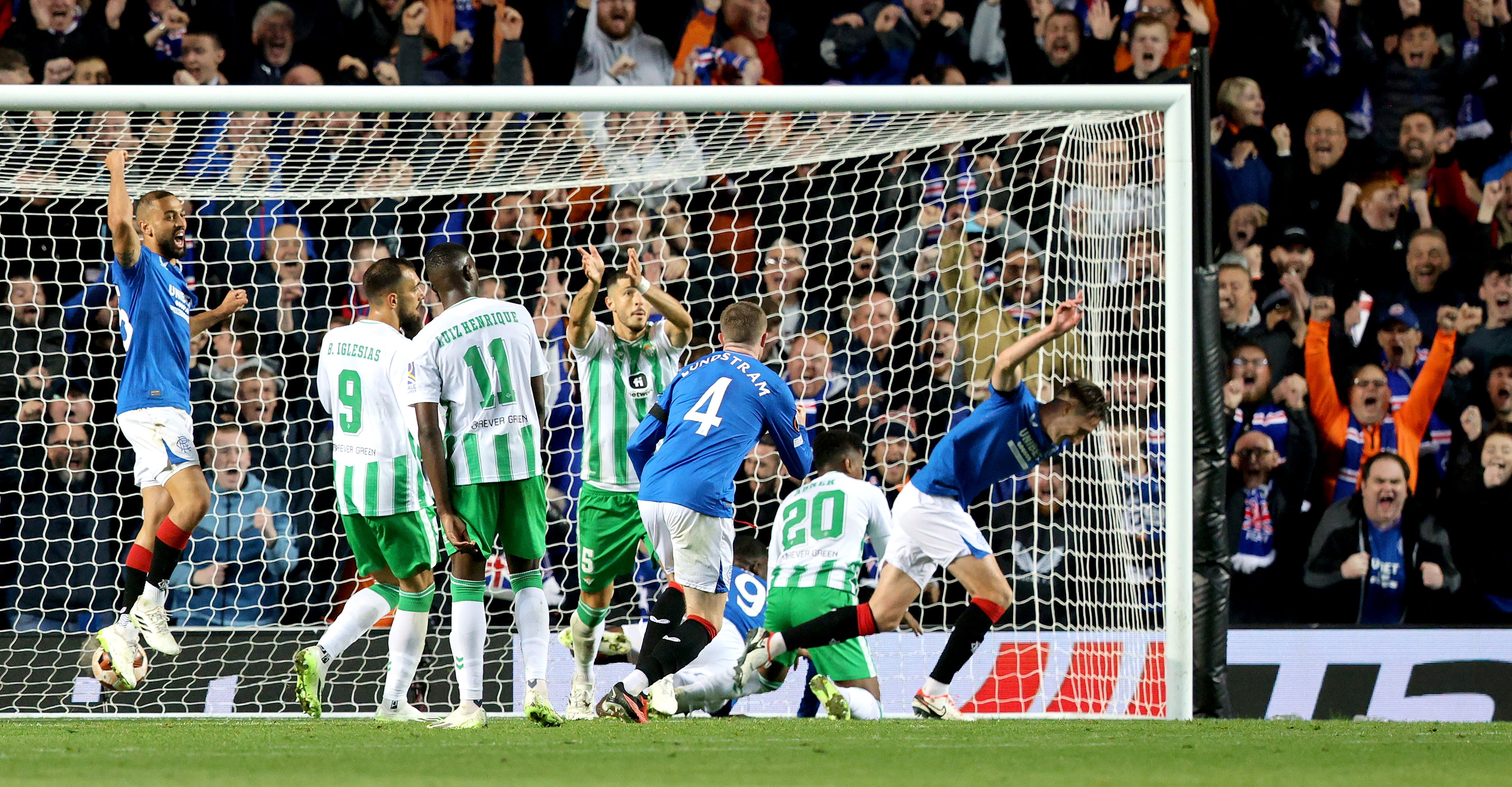 El Betis se duerme en Glasgow El Betis se duerme en Glasgow