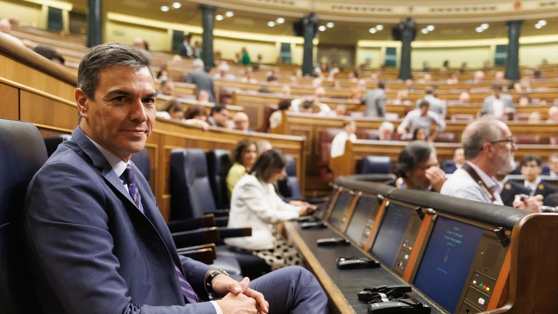 El CIS de Tezanos vuelve a poner al PSOE por delante del PP tras el resultado del 23J
