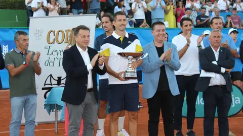 El rodense Guillermo García López conquistó la 'I Copa Leyendas' El rodense Guillermo García López conquistó la 'I Copa Leyendas'