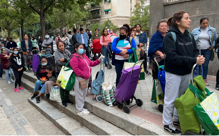 La Región de Murcia está en el pelotón de comunidades que menos invierten en sanidad, educación y servicios sociales La Región de Murcia está en el pelotón de comunidades que menos invierten en sanidad, educación y servicios sociales