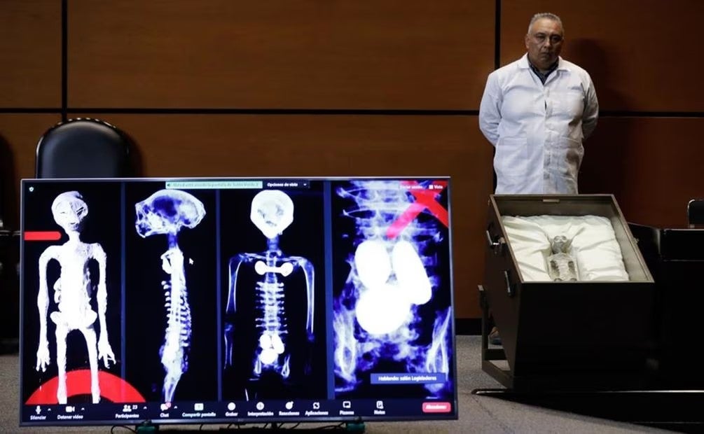La verdadera historia (y fraude) de las momias extraterrestres La verdadera historia (y fraude) de las momias extraterrestres