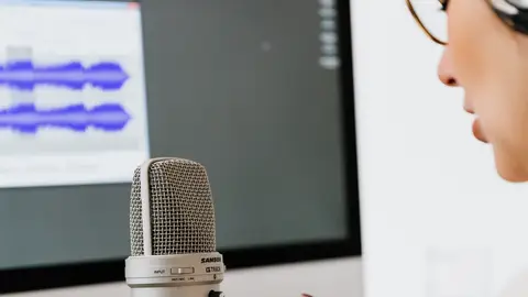 Imagen de archivo de un micrófono Imagen de archivo de un micrófono