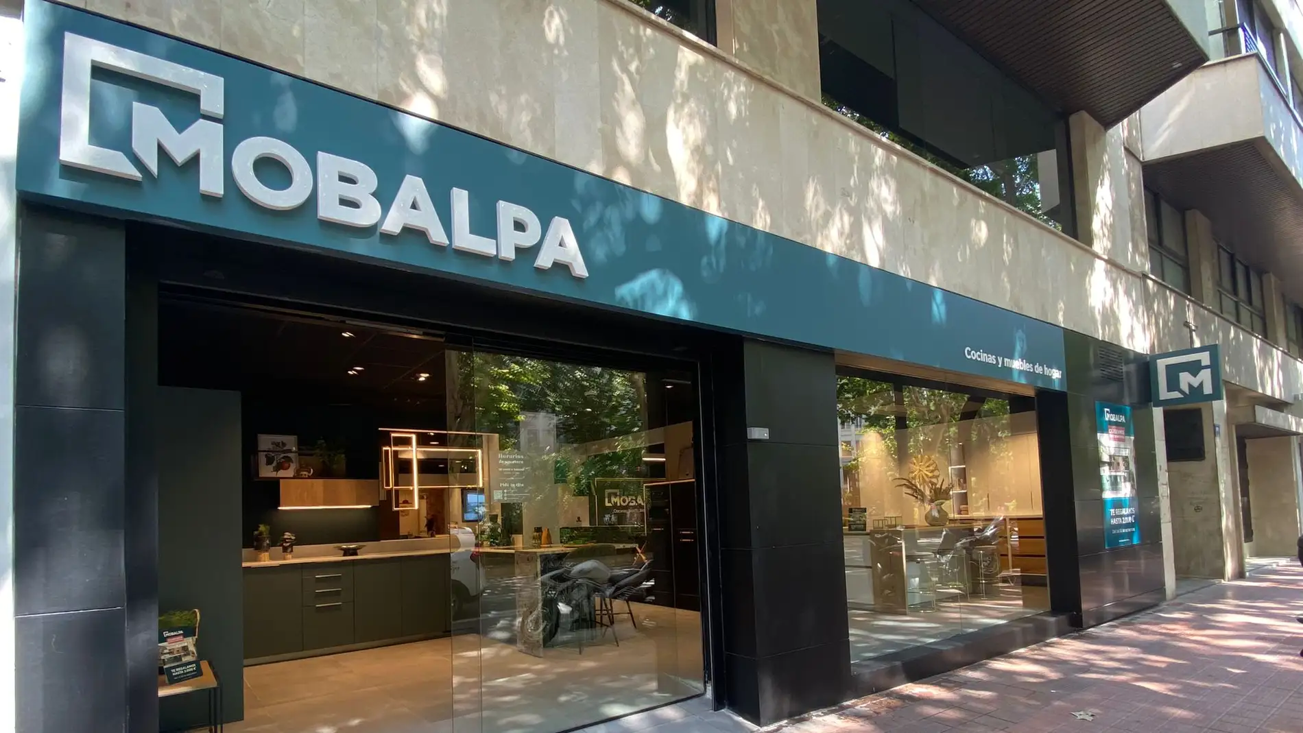 La multinacional del mueble de cocina y hogar a medida inaugura tienda en la Gran Vía de Valencia